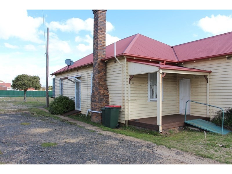 1/68 Ollera Street, Guyra NSW 2365