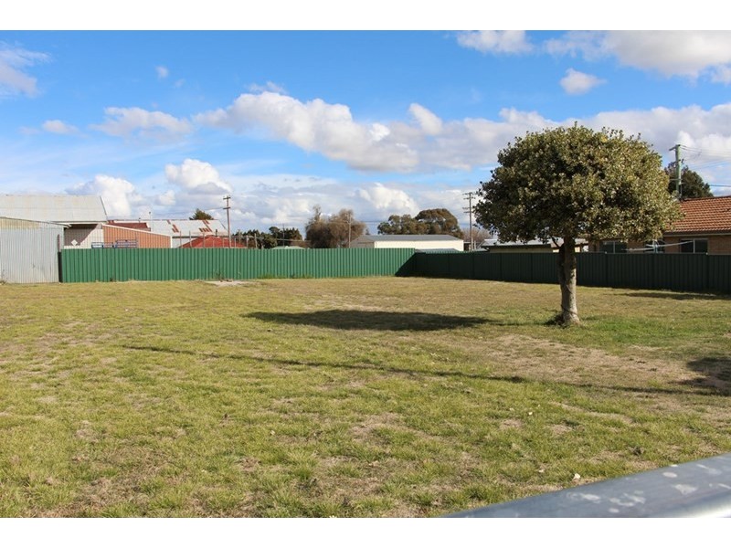 1/68 Ollera Street, Guyra NSW 2365