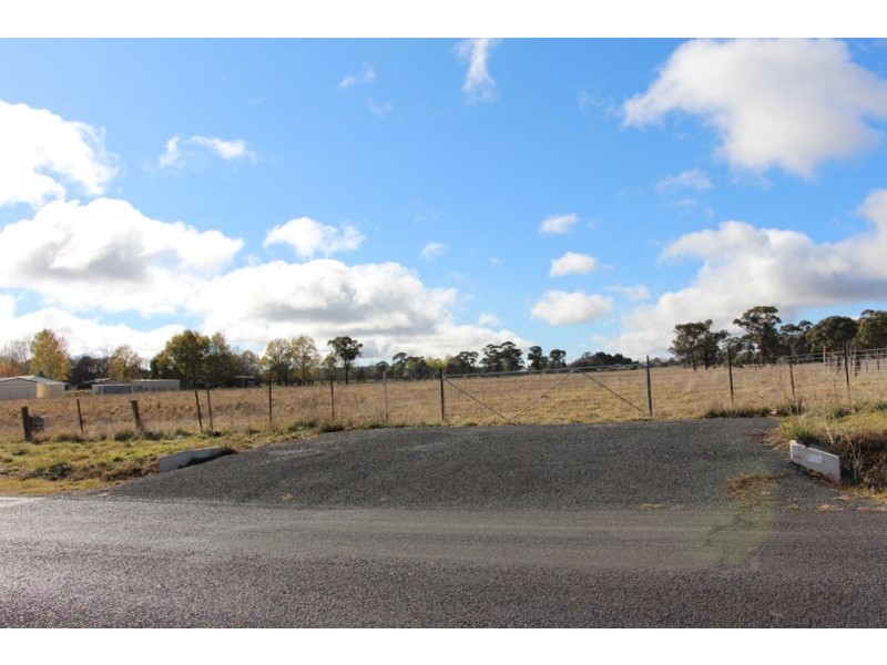 50-56 Oban Street, Guyra NSW 2365