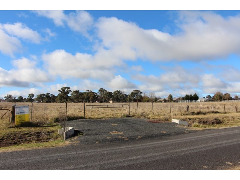 50-56 Oban Street, Guyra NSW 2365