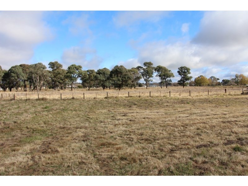 50-56 Oban Street, Guyra NSW 2365