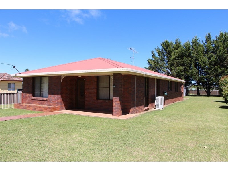 76 Llangothlin Street, Guyra NSW 2365
