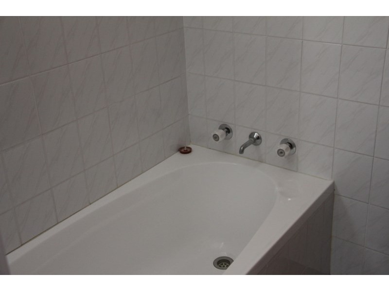 76 Llangothlin Street, Guyra NSW 2365