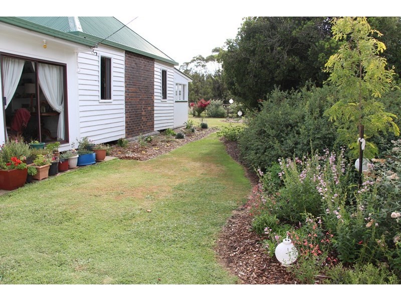 1350, Wyoming Wards Mistake Road, Guyra NSW 2365