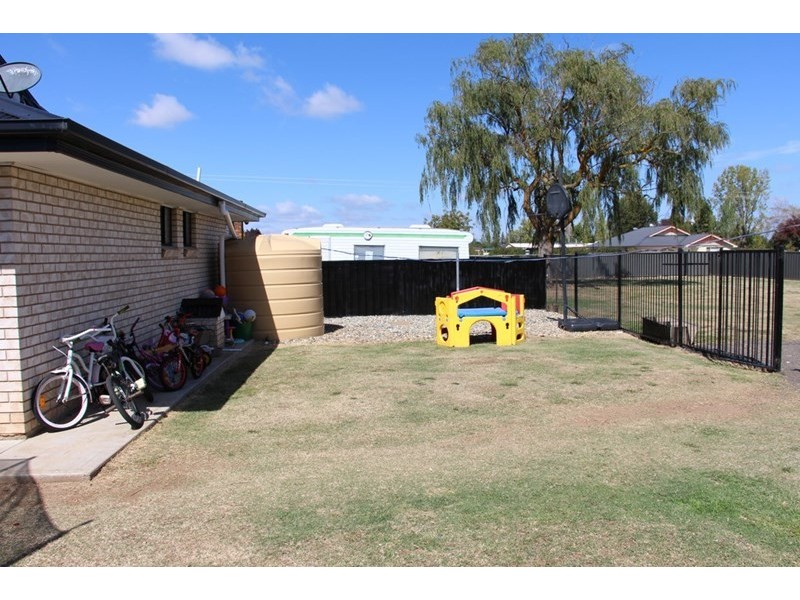 172A Sandon Street, Guyra NSW 2365