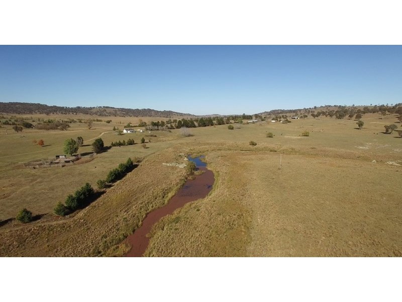 Fairview, 13 Murray’s Road, Wollomombi NSW 2350