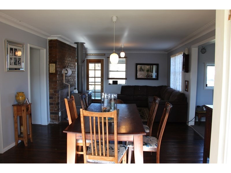 Fairview, 13 Murray’s Road, Wollomombi NSW 2350