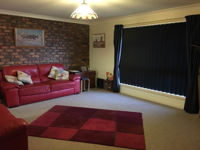 42 Robinson Lane, Guyra NSW 2365