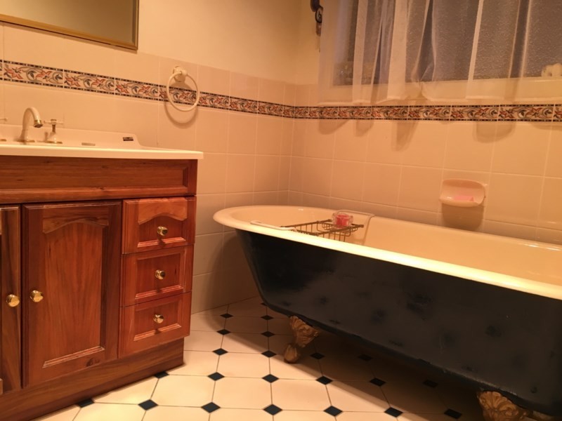 42 Robinson Lane, Guyra NSW 2365