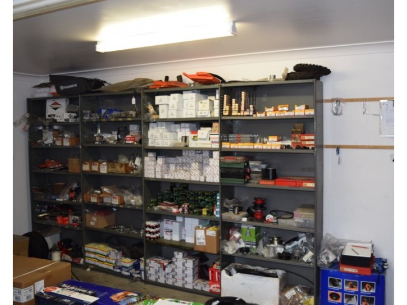 6 Nincoola Street, Guyra NSW 2365