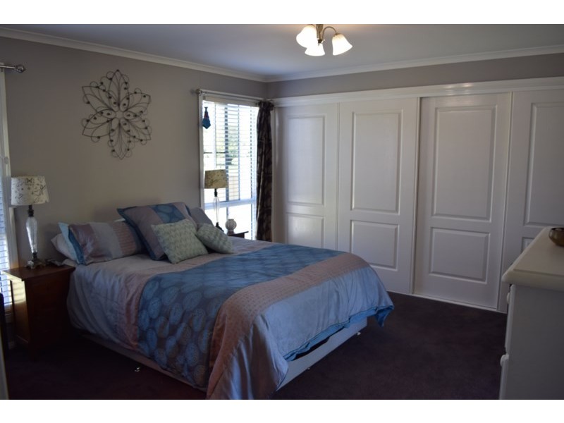 32-38 Stevenson Street, Guyra NSW 2365