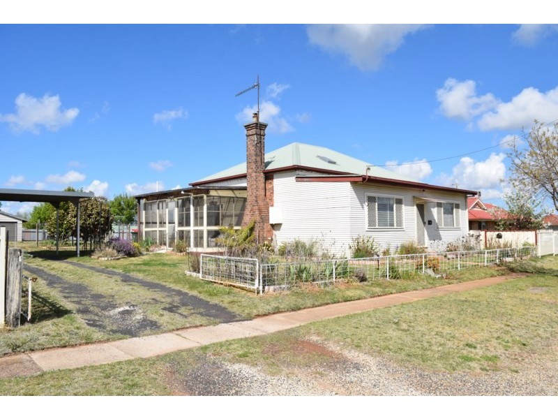 96 Ollera Street, Guyra NSW 2365 Ray White Rural Guyra Sold