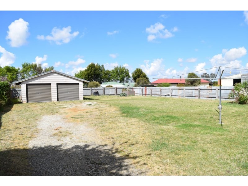 96 Ollera Street, Guyra NSW 2365