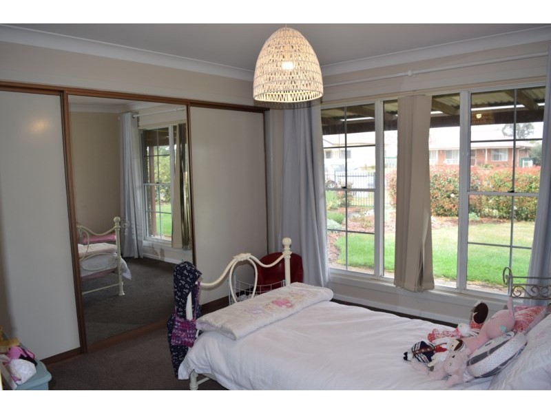 113 Ollera Street, Guyra NSW 2365