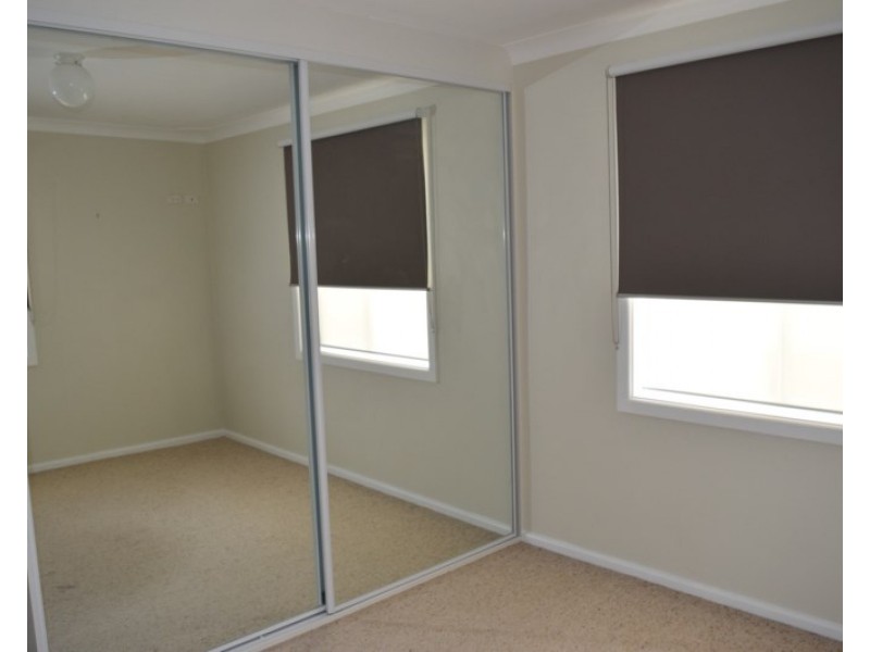 33 Malpas Street, Guyra NSW 2365