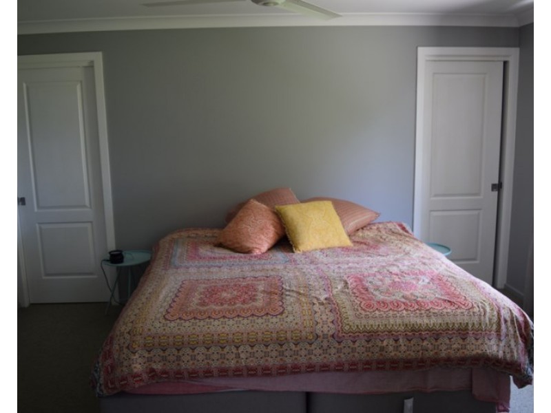 196 Sandon Street, Guyra NSW 2365