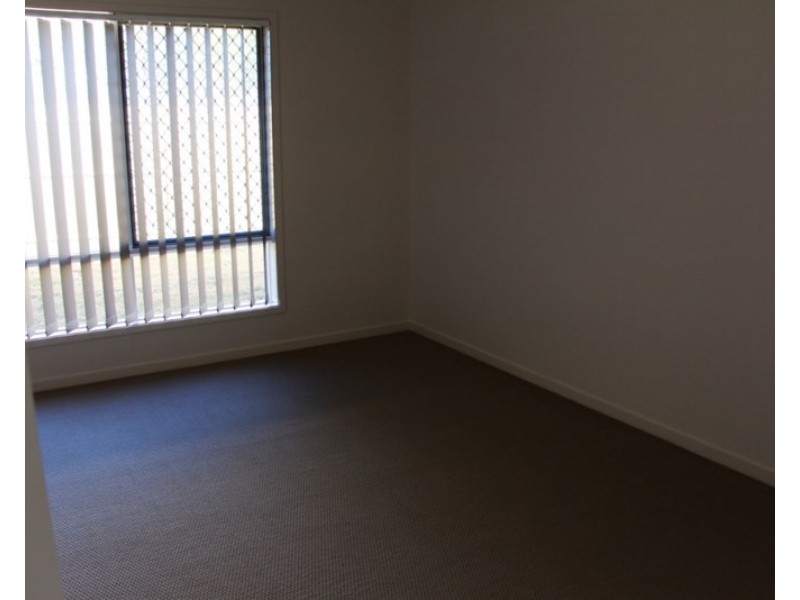 14 Claret Ash Drive, Guyra NSW 2365