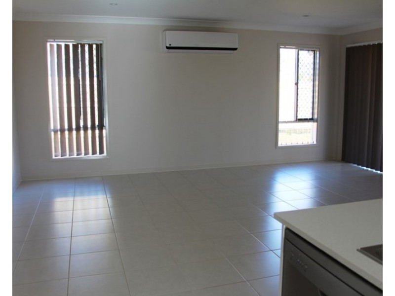 14 Claret Ash Drive, Guyra NSW 2365