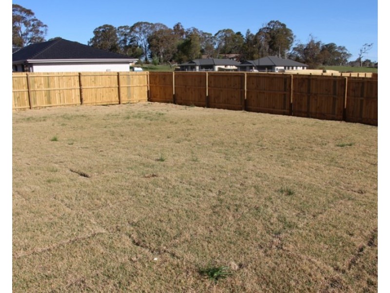 14 Claret Ash Drive, Guyra NSW 2365