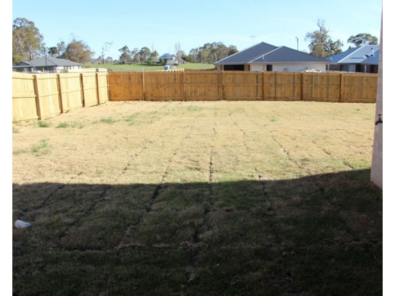 14 Claret Ash Drive, Guyra NSW 2365