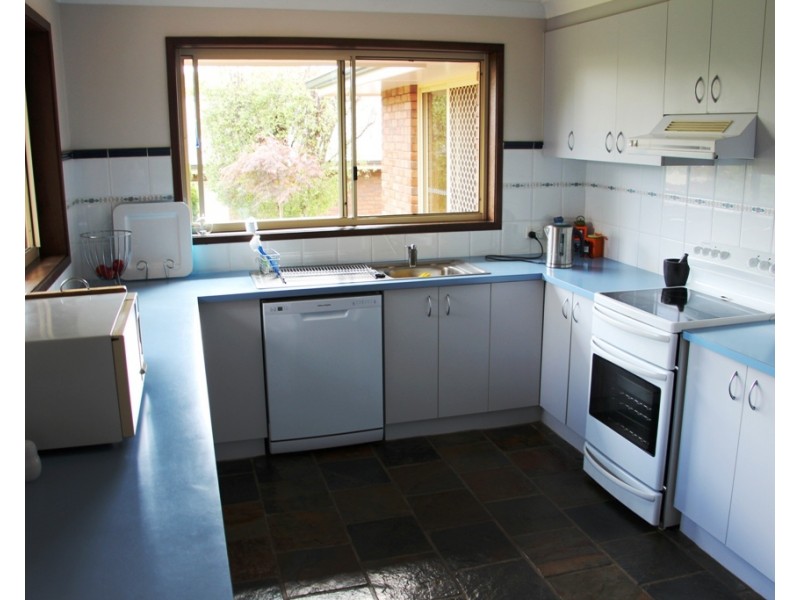4 Pearson Street, Guyra NSW 2365