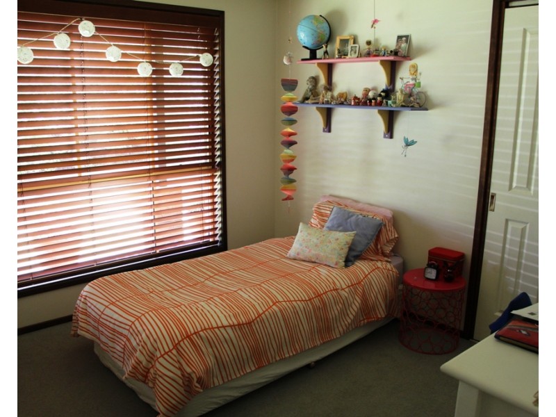 4 Pearson Street, Guyra NSW 2365