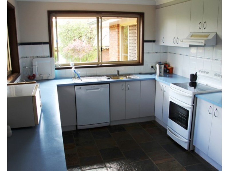 4 Pearson Street, Guyra NSW 2365