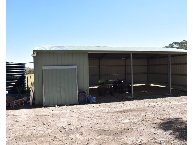 1166 Kingstown Road, Uralla NSW 2358