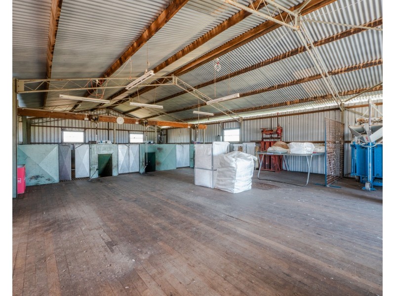 136 Bellbrook East Road, Armidale NSW 2350