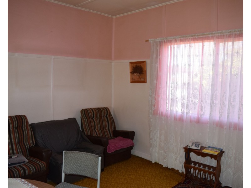 11 Wirruna Street, Guyra NSW 2365