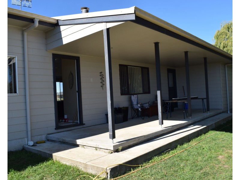 114 Oban Street, Guyra NSW 2365