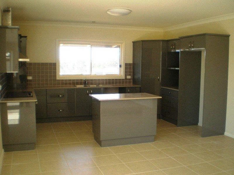 3/12 Hardinge Street, Guyra NSW 2365