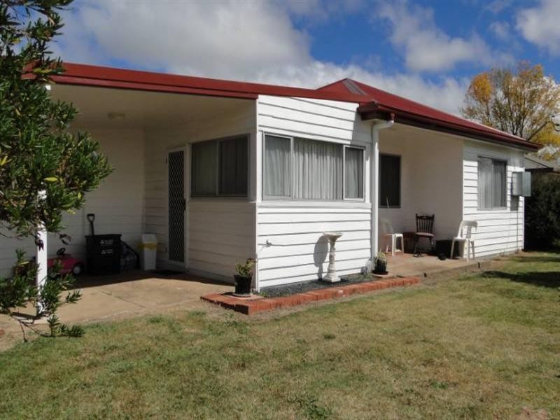 58B Russell Street, Guyra NSW 2365