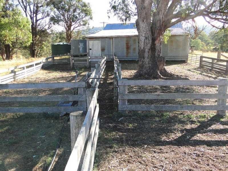 46 “Ennis View” Armidale Gully Road, Armidale NSW 2350