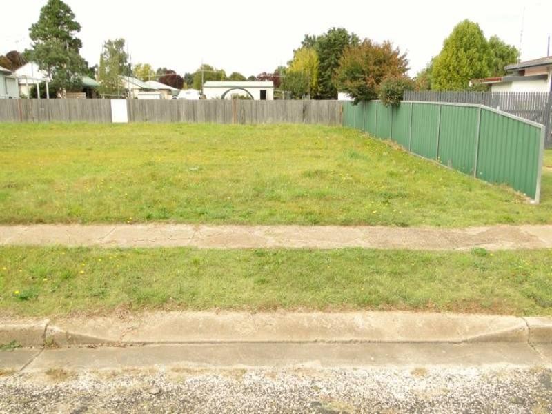 18 Abercrombie Street, Guyra NSW 2365