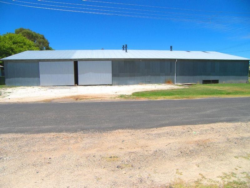 13 Nincoola Street, Guyra NSW 2365