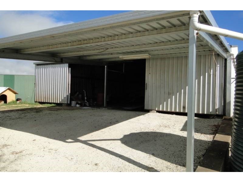 181 Whans Road, Llangothlin NSW 2365