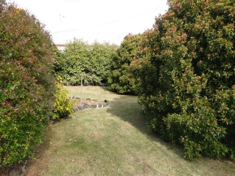 147 Malpas Street, Guyra NSW 2365