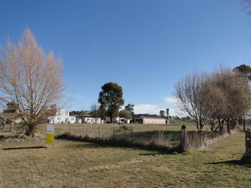 989 and 991 Llangothlin Road, Llangothlin NSW 2365