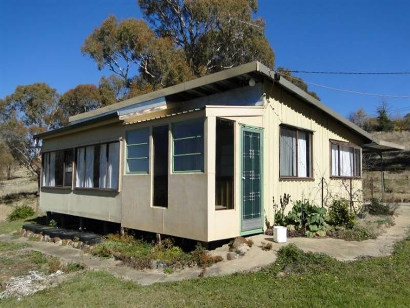 37 Gardiner Street, Guyra NSW 2365