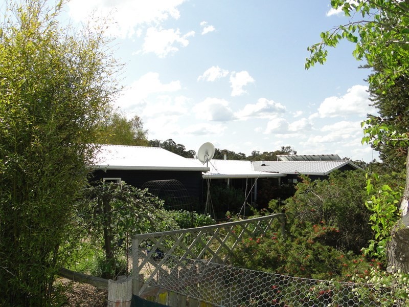 8601 Guyra Road, Guyra NSW 2365