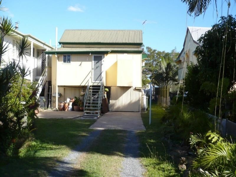 34 Caroline Street, Allenstown QLD 4700