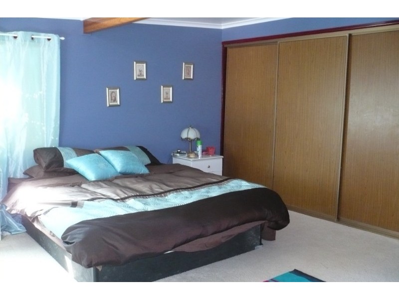 10 Mckenzie Lane, Limestone QLD 4714