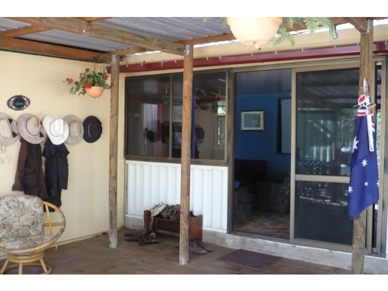 10 Mckenzie Lane, Limestone QLD 4714