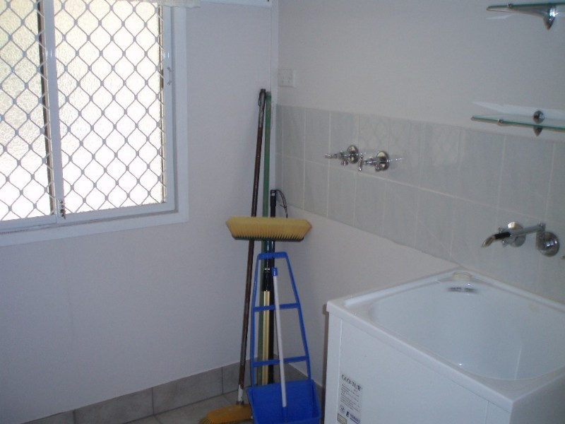 59 East Street, Mount Morgan QLD 4714