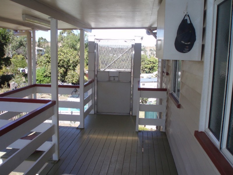 59 East Street, Mount Morgan QLD 4714