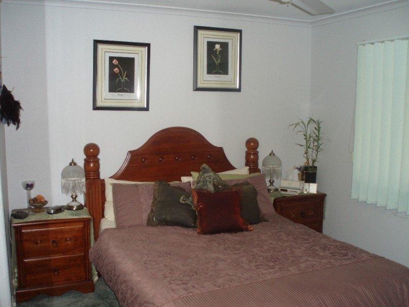 94 Middle Road, Gracemere QLD 4702