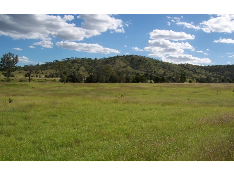 960 Pocket Creek Road, Wowan QLD 4702
