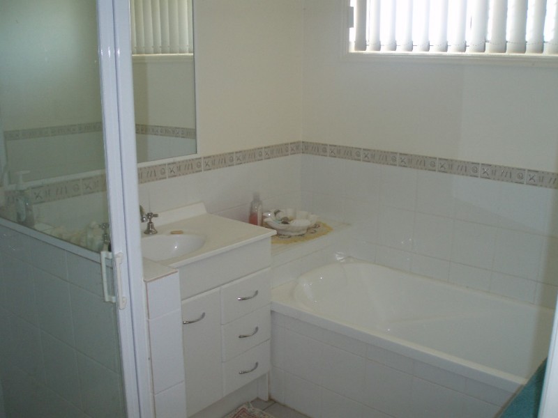 150 Cherryfield Road, Gracemere QLD 4702