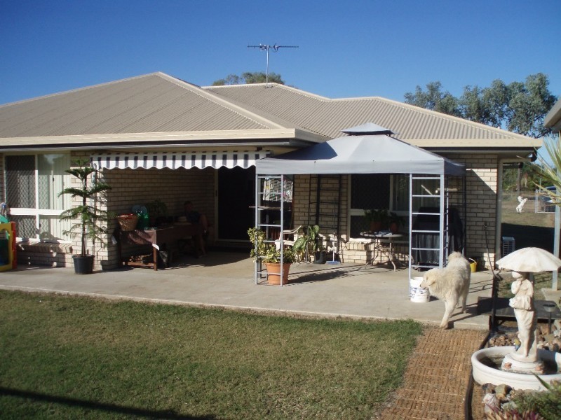 150 Cherryfield Road, Gracemere QLD 4702